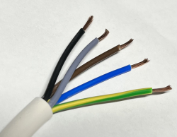 Kbel ohybn H05VV-F 5G0,75 pvc biely
